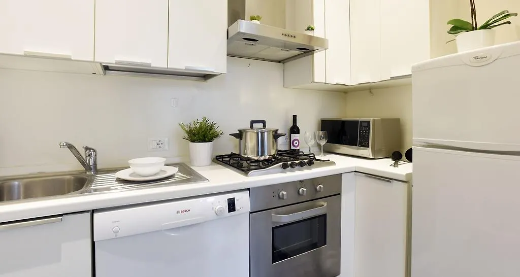 Brera'S Gem 3 Apartment Milan Italy